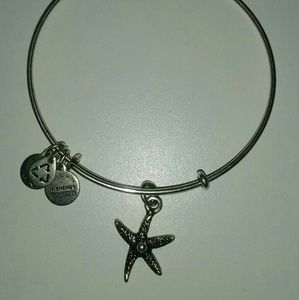 Alex & Ani Starfish Bracelet- Never worn!